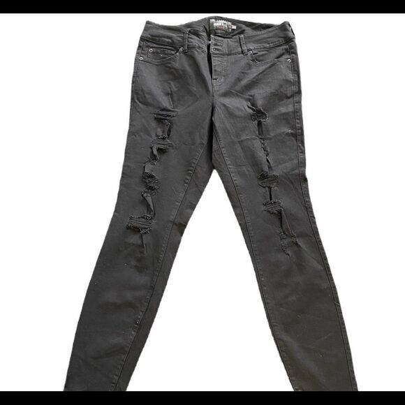 #110 TORRID black distressed skinny jeans - Picture 3 of 9